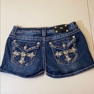 Miss Me Cross Shorts